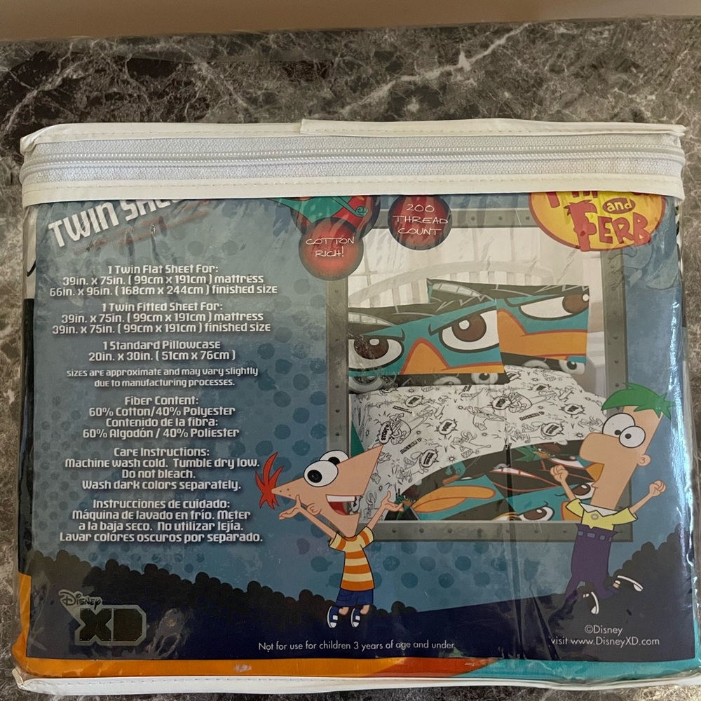 Twin size Phineas and Ferb cartoon sheet set